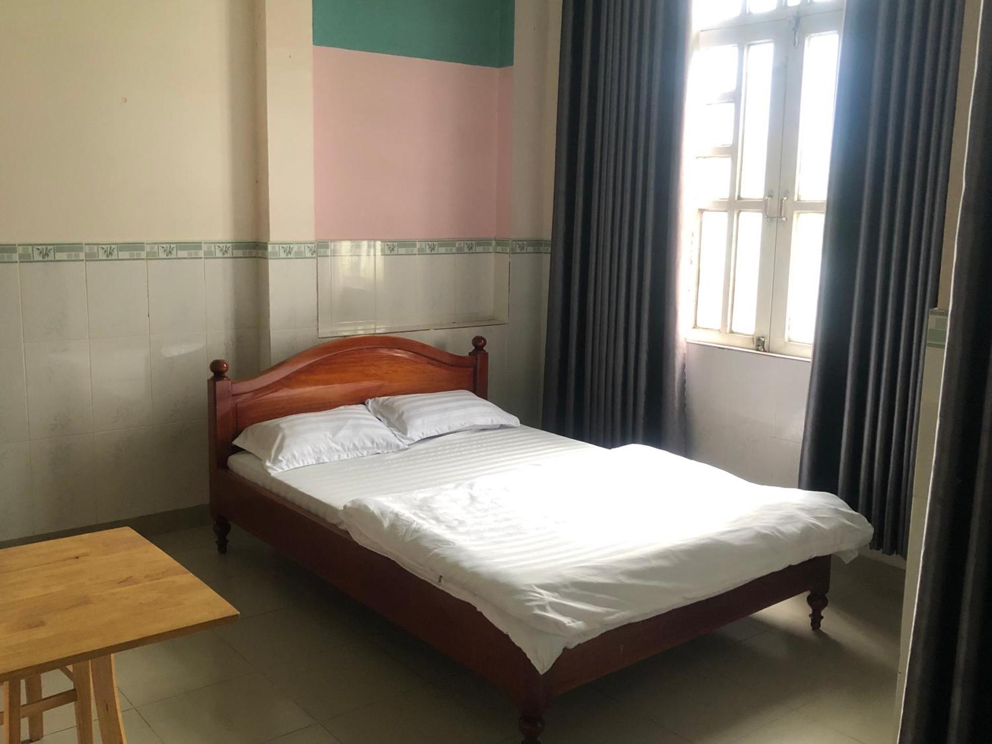 바오록 Khach San Quoc Viet B&B 외부 사진