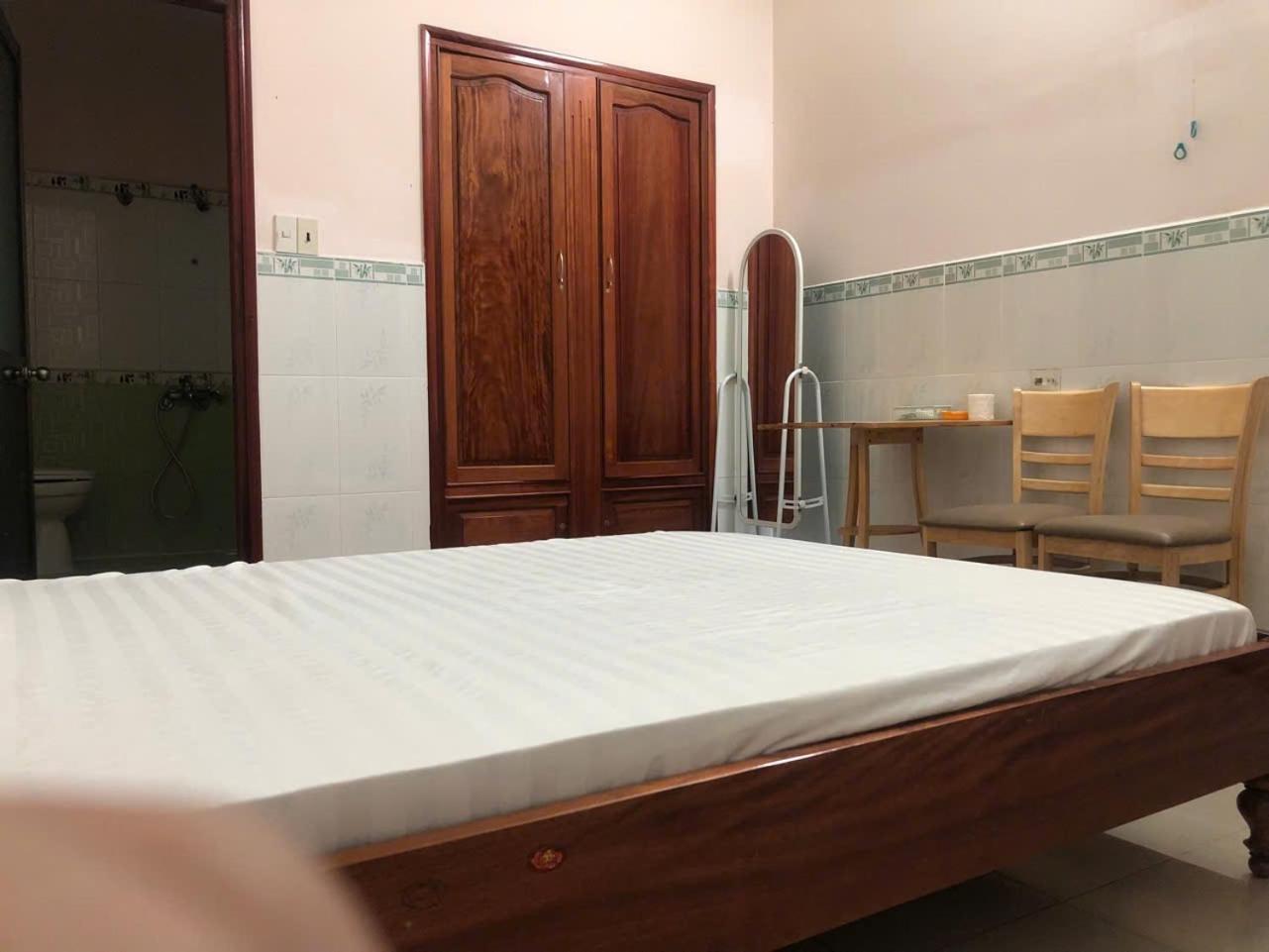 바오록 Khach San Quoc Viet B&B 외부 사진